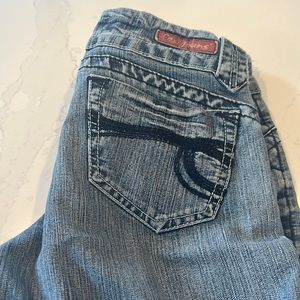 Foxy jean short